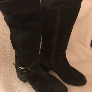 Casual suede slim boot